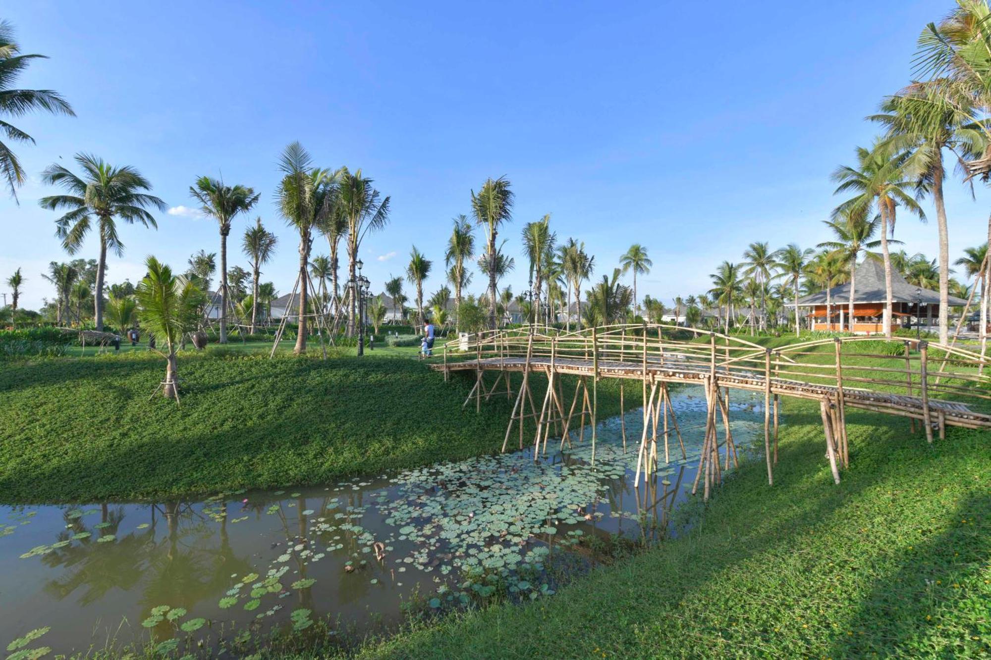 Cocoland Thu Xa Ancient Town Resort 꽝응아이 외부 사진