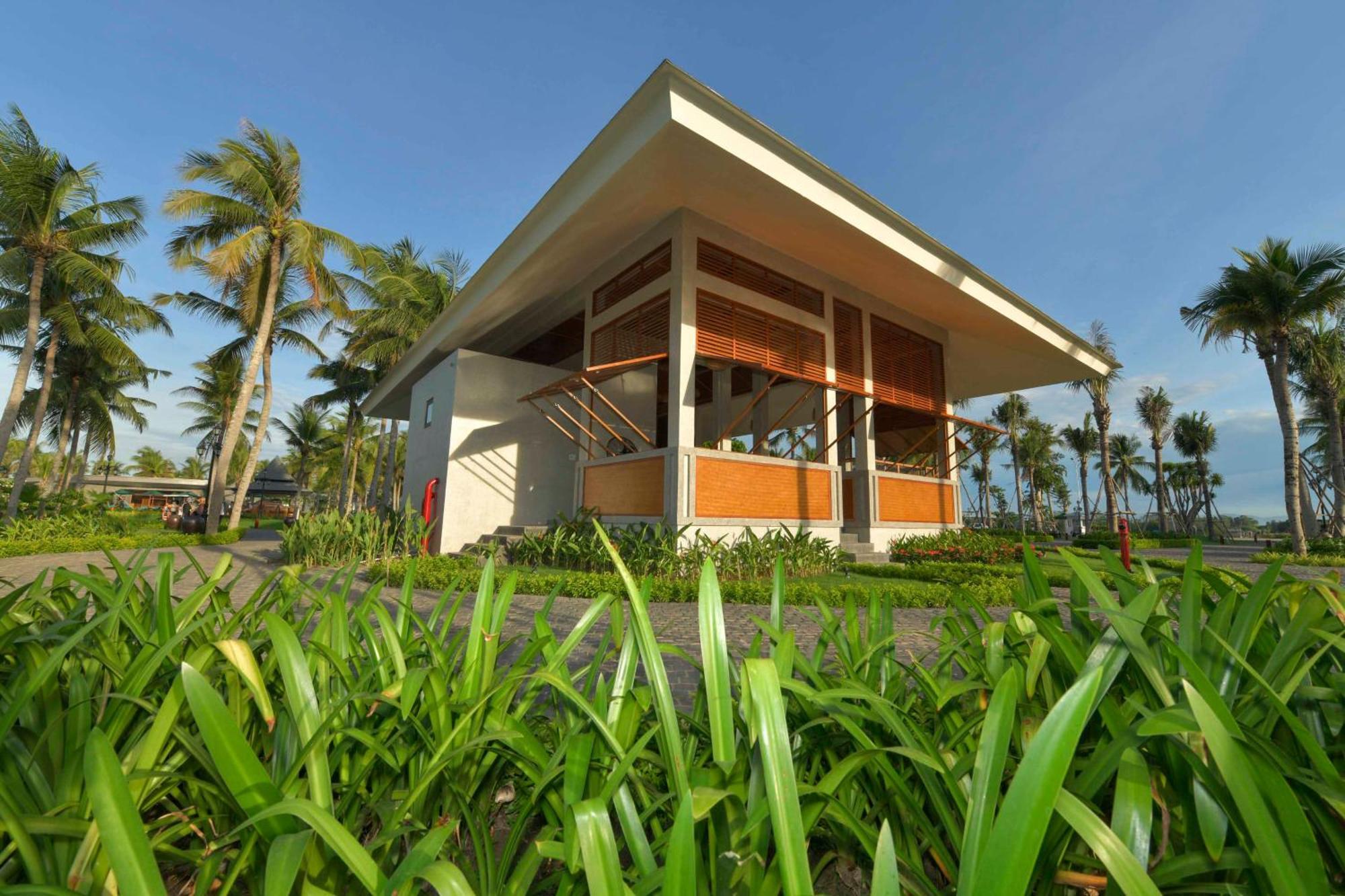 Cocoland Thu Xa Ancient Town Resort 꽝응아이 외부 사진
