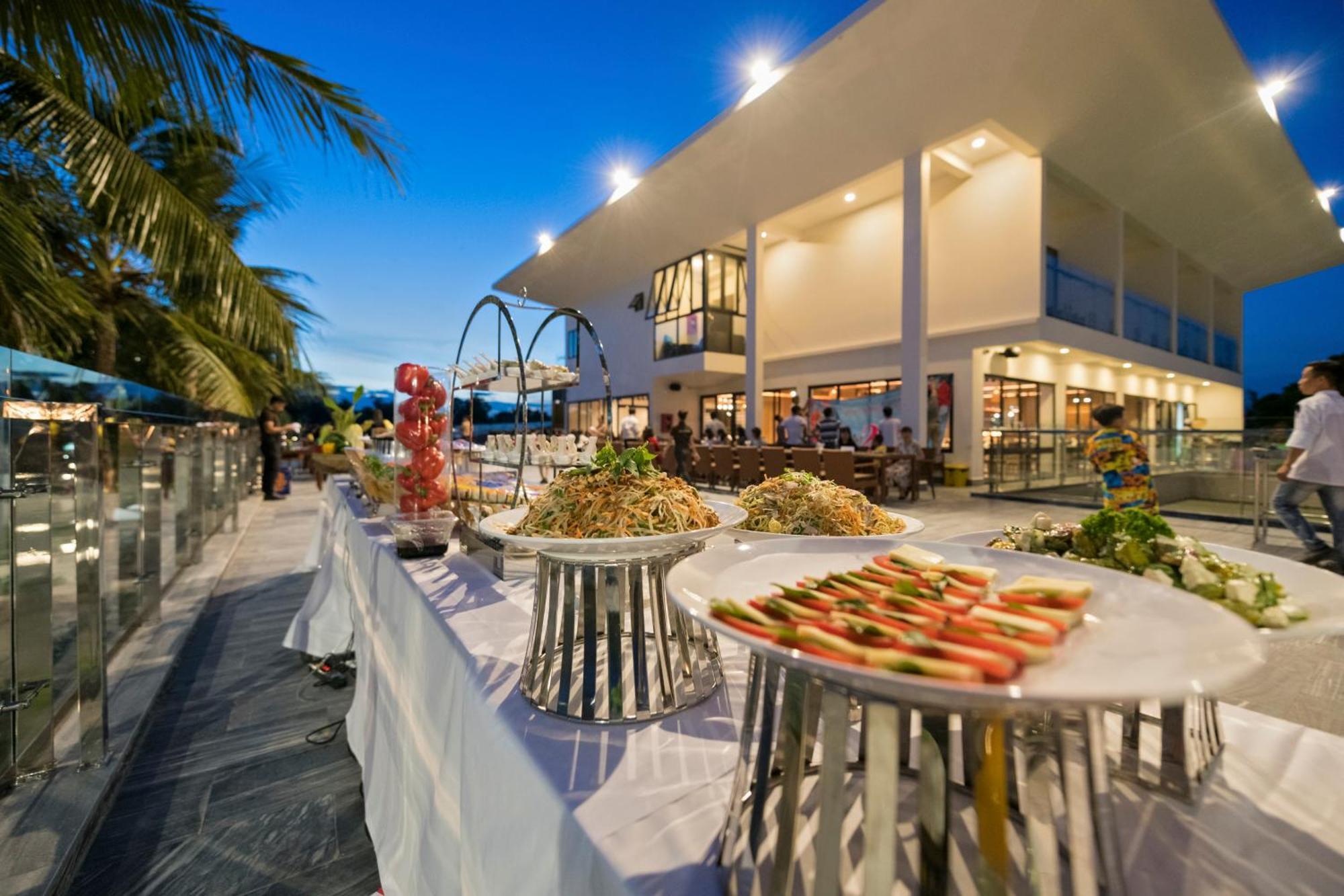 Cocoland Thu Xa Ancient Town Resort 꽝응아이 외부 사진