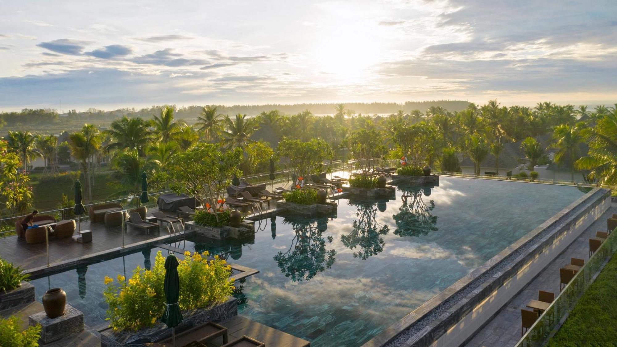 Cocoland Thu Xa Ancient Town Resort 꽝응아이 외부 사진