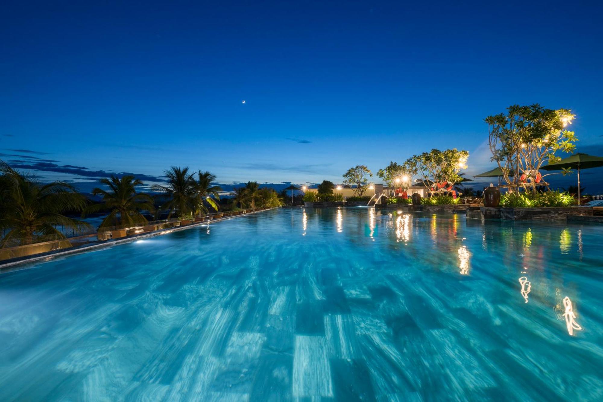 Cocoland Thu Xa Ancient Town Resort 꽝응아이 외부 사진